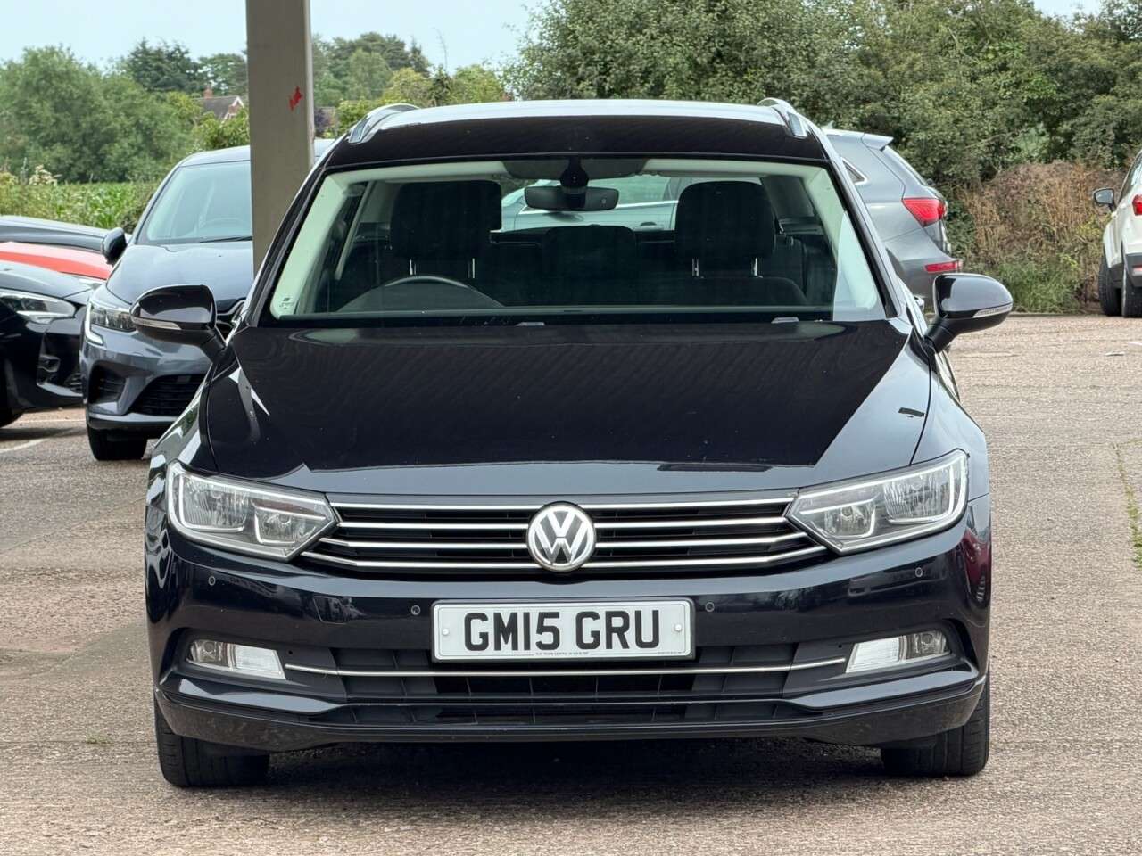 A 2015 VOLKSWAGEN PASSAT 1.6 TDI BlueMotion Tech SE Estate 5dr Diesel Manual Euro 6 (s/s) (120 ps) * A 2015 VOLKSWAGEN PASSAT 1.6 TDI BlueMotion Tech SE Estate 5dr Diesel Manual Euro 6 (s/s) (120 ps) *