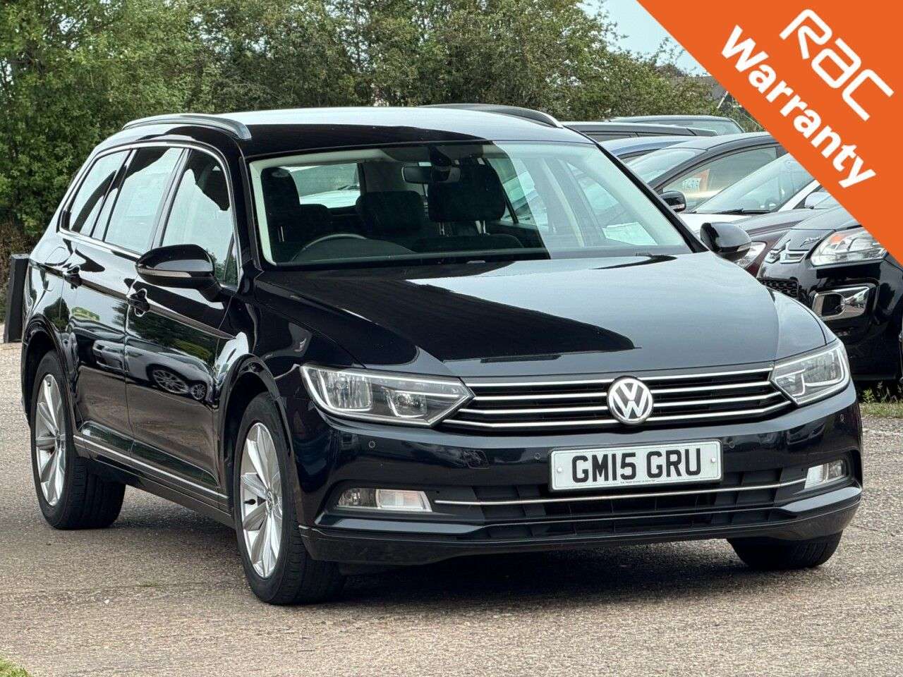 A 2015 VOLKSWAGEN PASSAT 1.6 TDI BlueMotion Tech SE Estate 5dr Diesel Manual Euro 6 (s/s) (120 ps) * A 2015 VOLKSWAGEN PASSAT 1.6 TDI BlueMotion Tech SE Estate 5dr Diesel Manual Euro 6 (s/s) (120 ps) *