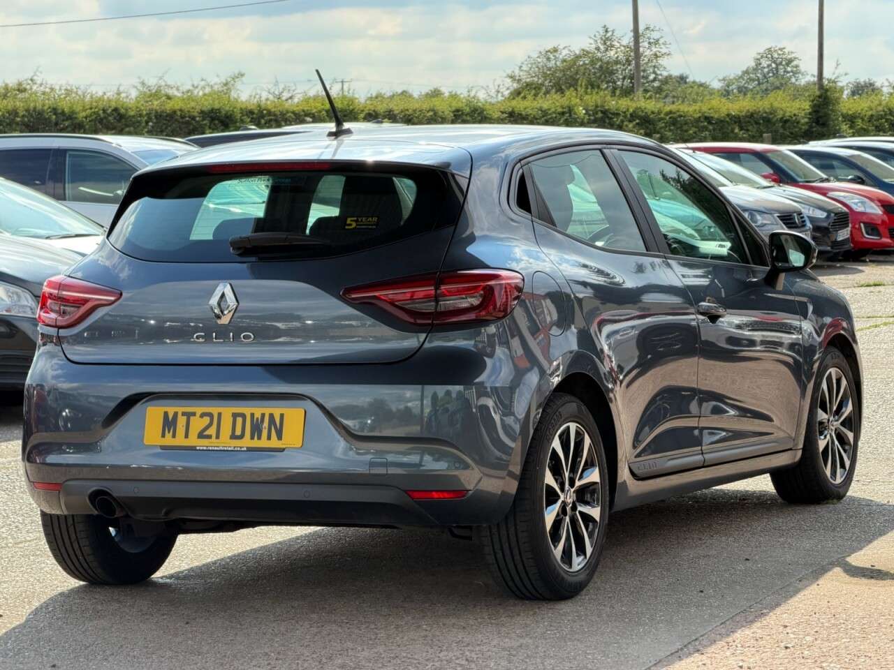 2021 RENAULT CLIO 2021 RENAULT CLIO
