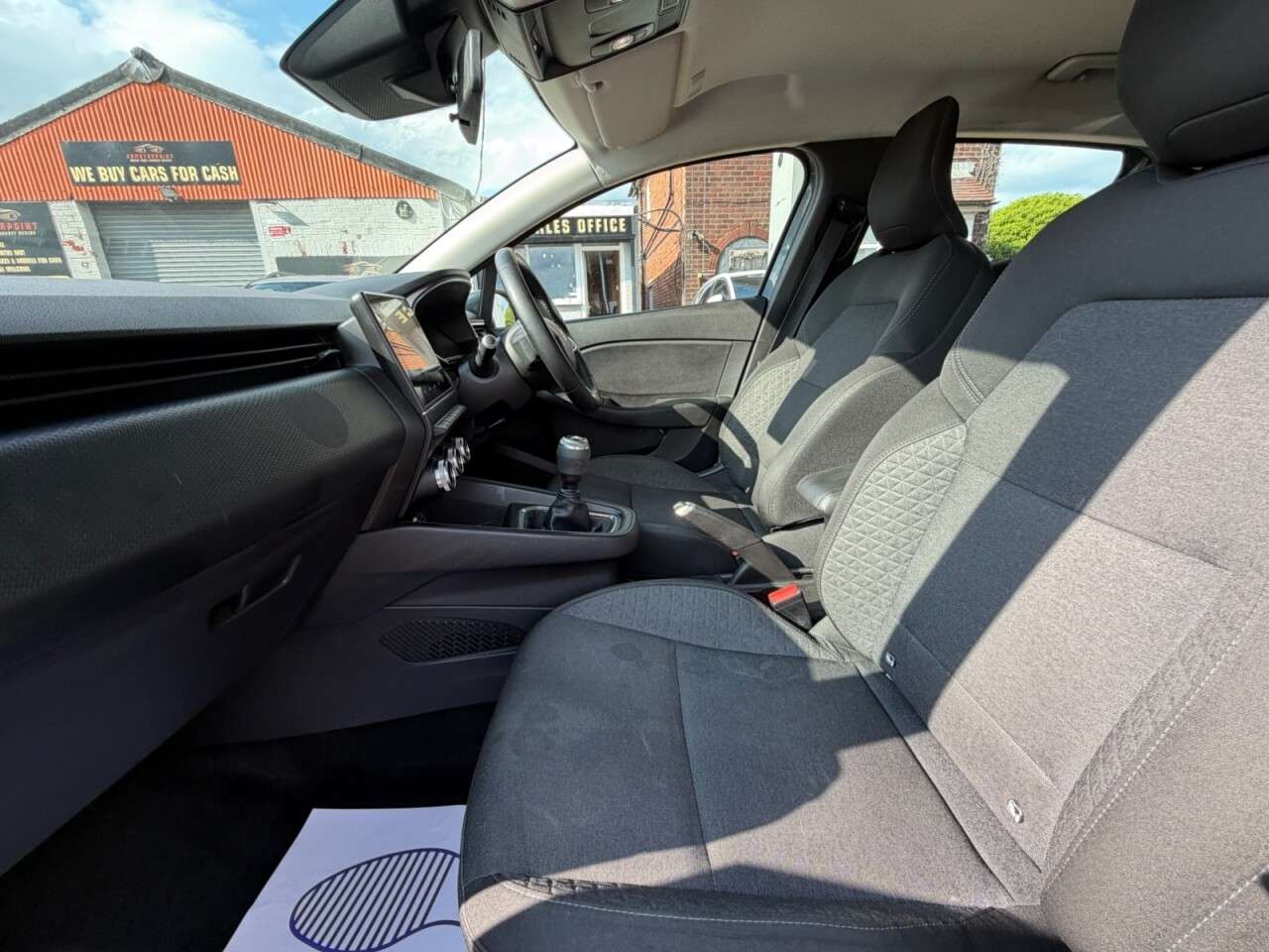 2021 RENAULT CLIO 2021 RENAULT CLIO