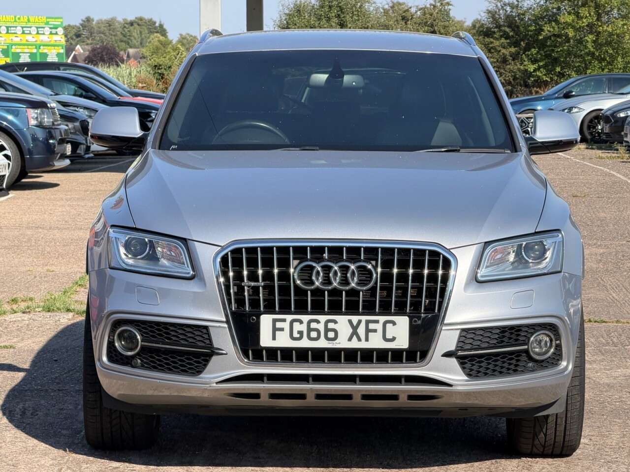 A 2016 AUDI Q5 2.0 TDI S line Plus SUV 5dr Diesel S Tronic quattro Euro 6 (s/s) (190 ps) * A 2016 AUDI Q5 2.0 TDI S line Plus SUV 5dr Diesel S Tronic quattro Euro 6 (s/s) (190 ps) *