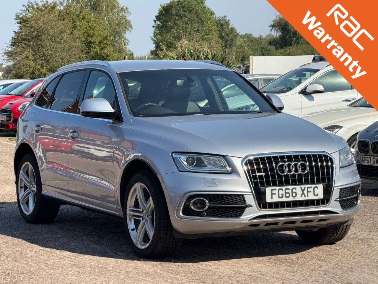 A 2016 AUDI Q5 2.0 TDI S line Plus SUV 5dr Diesel S Tronic quattro Euro 6 (s/s) (190 ps) * A 2016 AUDI Q5 2.0 TDI S line Plus SUV 5dr Diesel S Tronic quattro Euro 6 (s/s) (190 ps) *