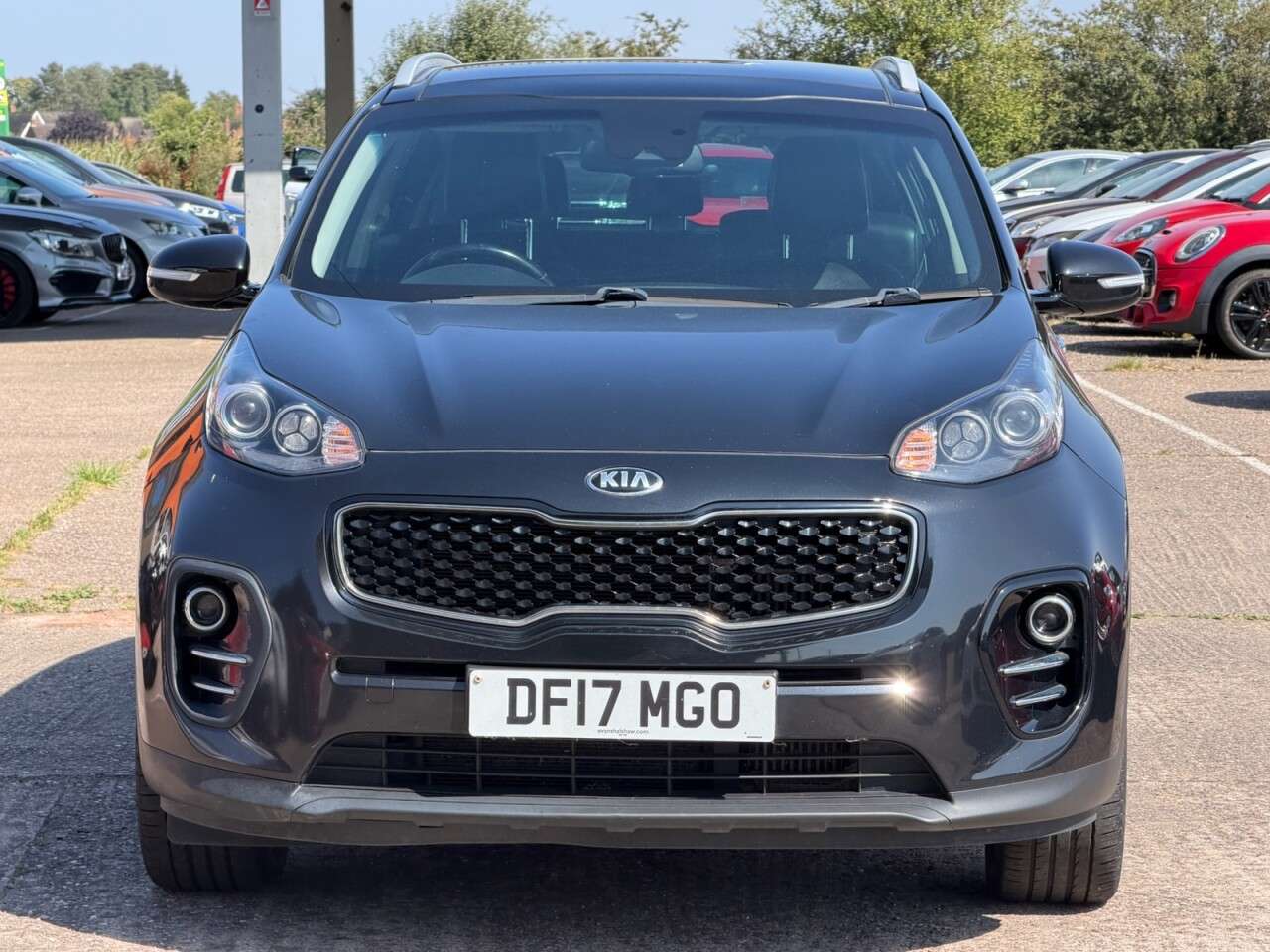 A 2017 KIA SPORTAGE 1.7 CRDi 3 SUV 5dr Diesel DCT Euro 6 (s/s) (139 bhp) **PANROOF~LEATHER~SATN A 2017 KIA SPORTAGE 1.7 CRDi 3 SUV 5dr Diesel DCT Euro 6 (s/s) (139 bhp) **PANROOF~LEATHER~SATN