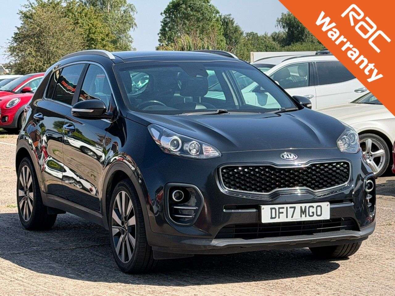 A 2017 KIA SPORTAGE 1.7 CRDi 3 SUV 5dr Diesel DCT Euro 6 (s/s) (139 bhp) **PANROOF~LEATHER~SATN A 2017 KIA SPORTAGE 1.7 CRDi 3 SUV 5dr Diesel DCT Euro 6 (s/s) (139 bhp) **PANROOF~LEATHER~SATN