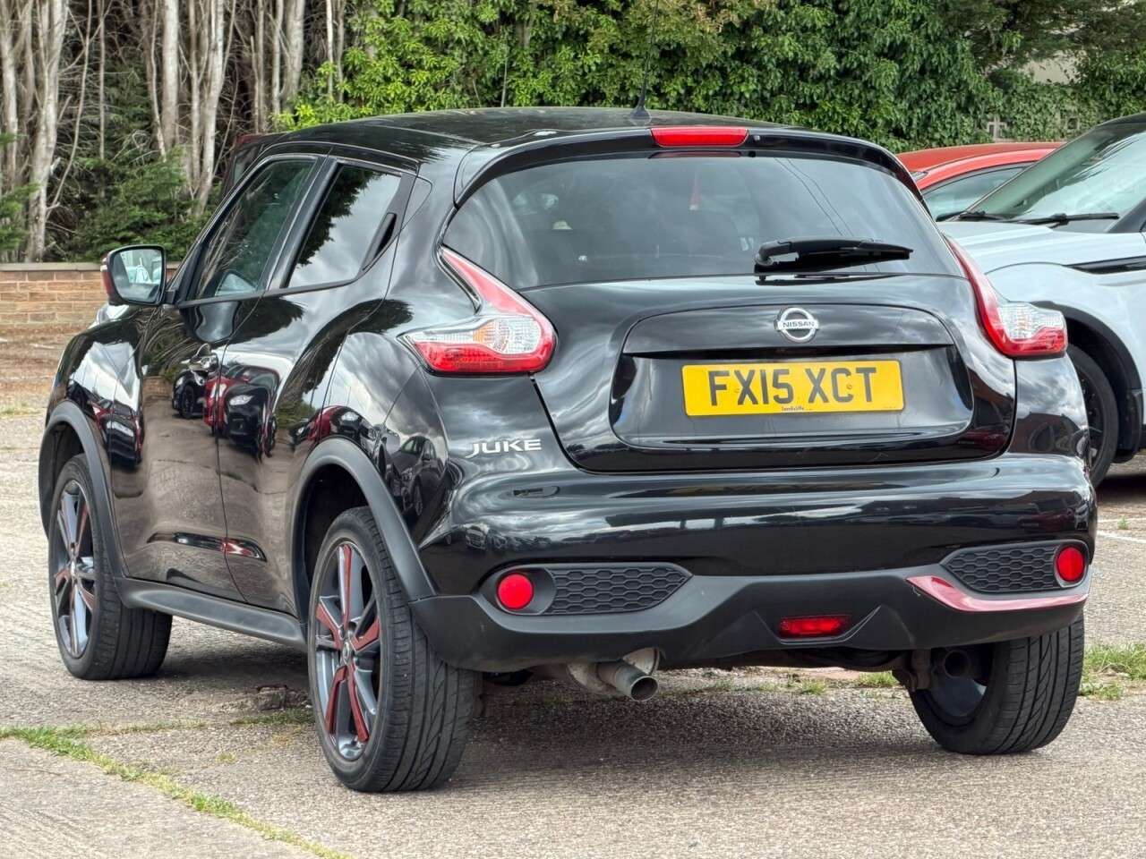 A 2015 NISSAN JUKE 1.6l 5dr 190 BHP **HPI CLEAR~FRESH MOT+SVS** A 2015 NISSAN JUKE 1.6l 5dr 190 BHP **HPI CLEAR~FRESH MOT+SVS**