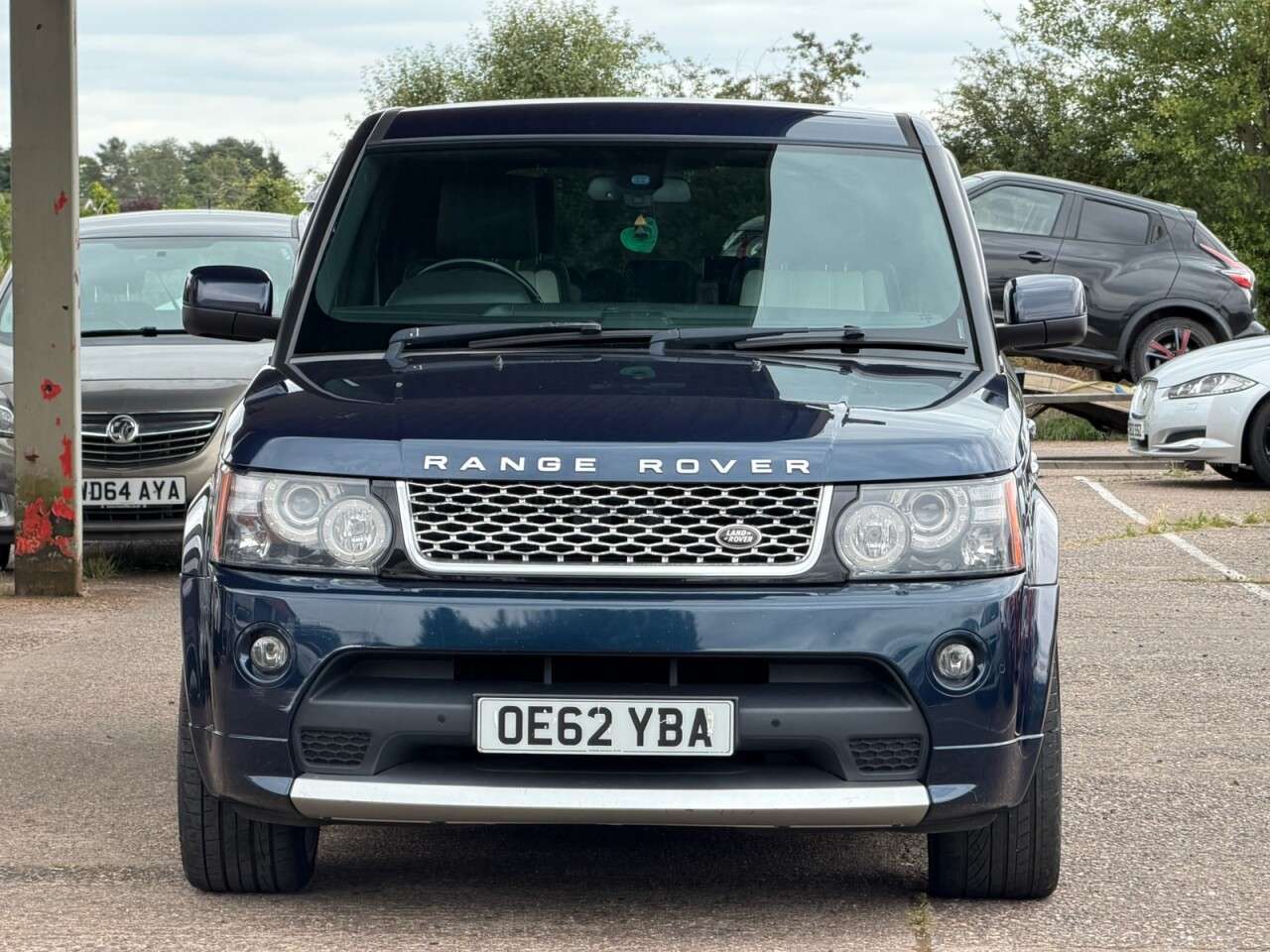 A 2013 LAND ROVER RANGE ROVER SPORT 3.0 SD V6 Autobiography Sport SUV 5dr Diesel Auto 4WD Euro 5 (255 bhp) **SA A 2013 LAND ROVER RANGE ROVER SPORT 3.0 SD V6 Autobiography Sport SUV 5dr Diesel Auto 4WD Euro 5 (255 bhp) **SA