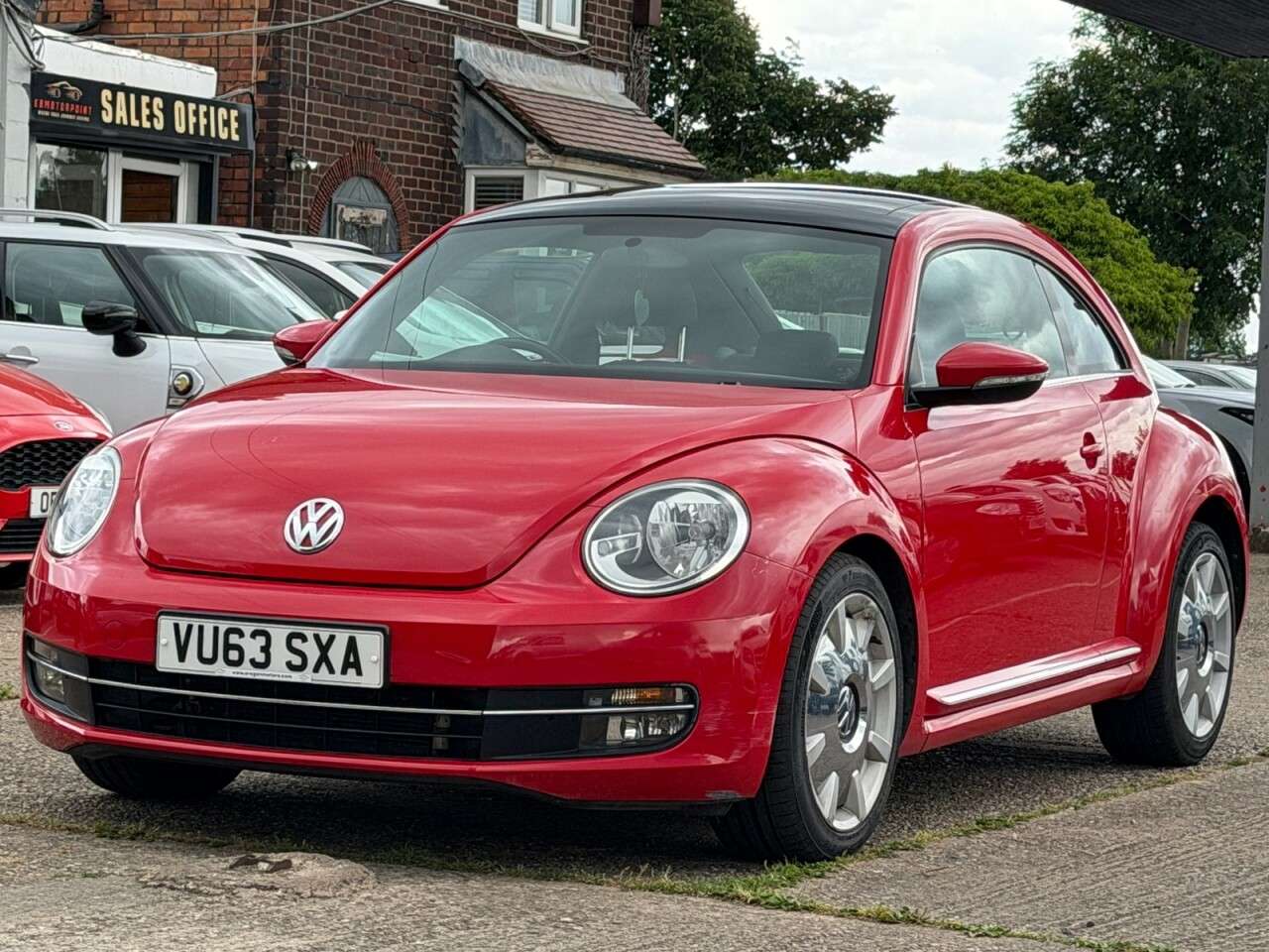 A 2013 VOLKSWAGEN BEETLE 2.0 TDI Design Hatchback 3dr Diesel Manual Euro 5 (140 ps) **HPI CLEAR~FRES A 2013 VOLKSWAGEN BEETLE 2.0 TDI Design Hatchback 3dr Diesel Manual Euro 5 (140 ps) **HPI CLEAR~FRES