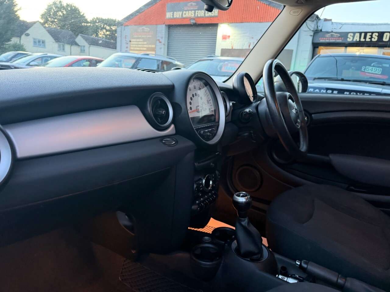 2011 MINI HATCH 2011 MINI HATCH