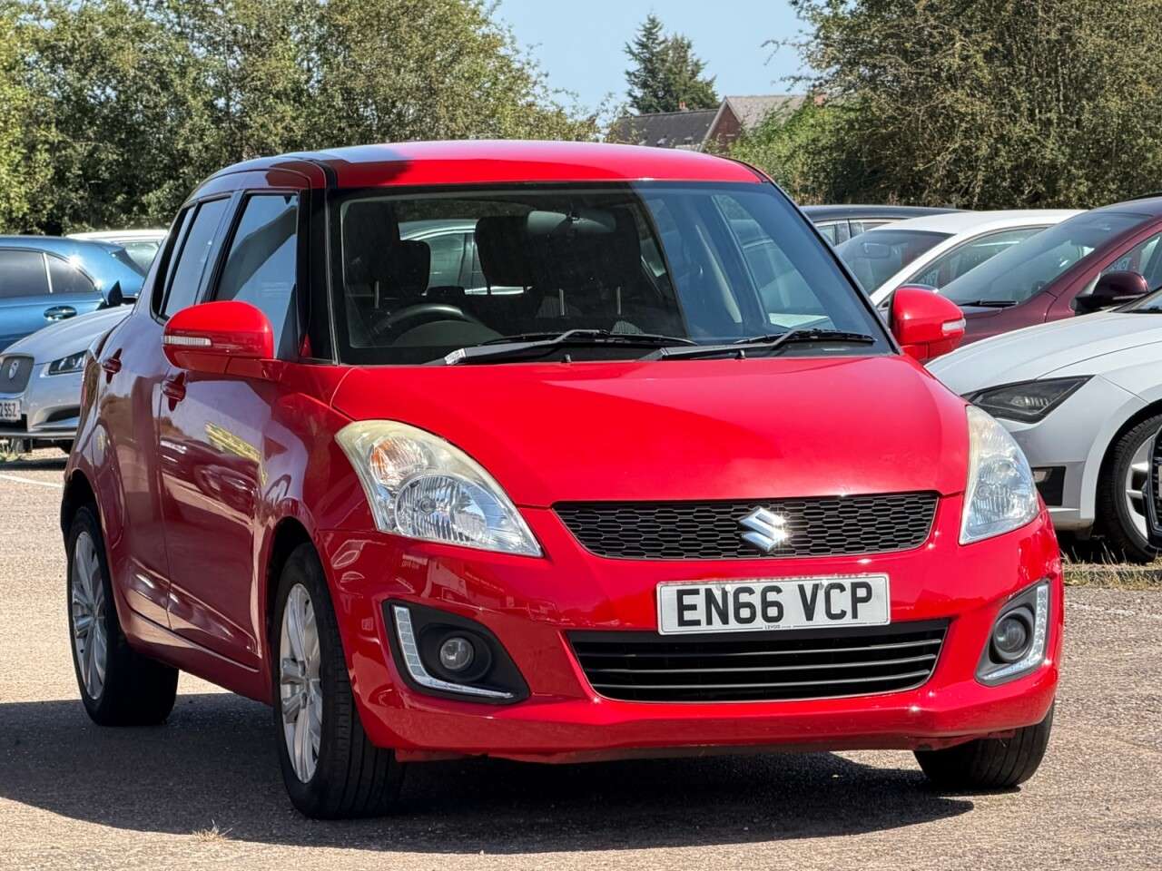 A 2017 SUZUKI SWIFT 1.2 SZ4 Hatchback 5dr Petrol Manual Euro 6 (94 ps) **HPI CLEAR~FRESH MOT+SV A 2017 SUZUKI SWIFT 1.2 SZ4 Hatchback 5dr Petrol Manual Euro 6 (94 ps) **HPI CLEAR~FRESH MOT+SV