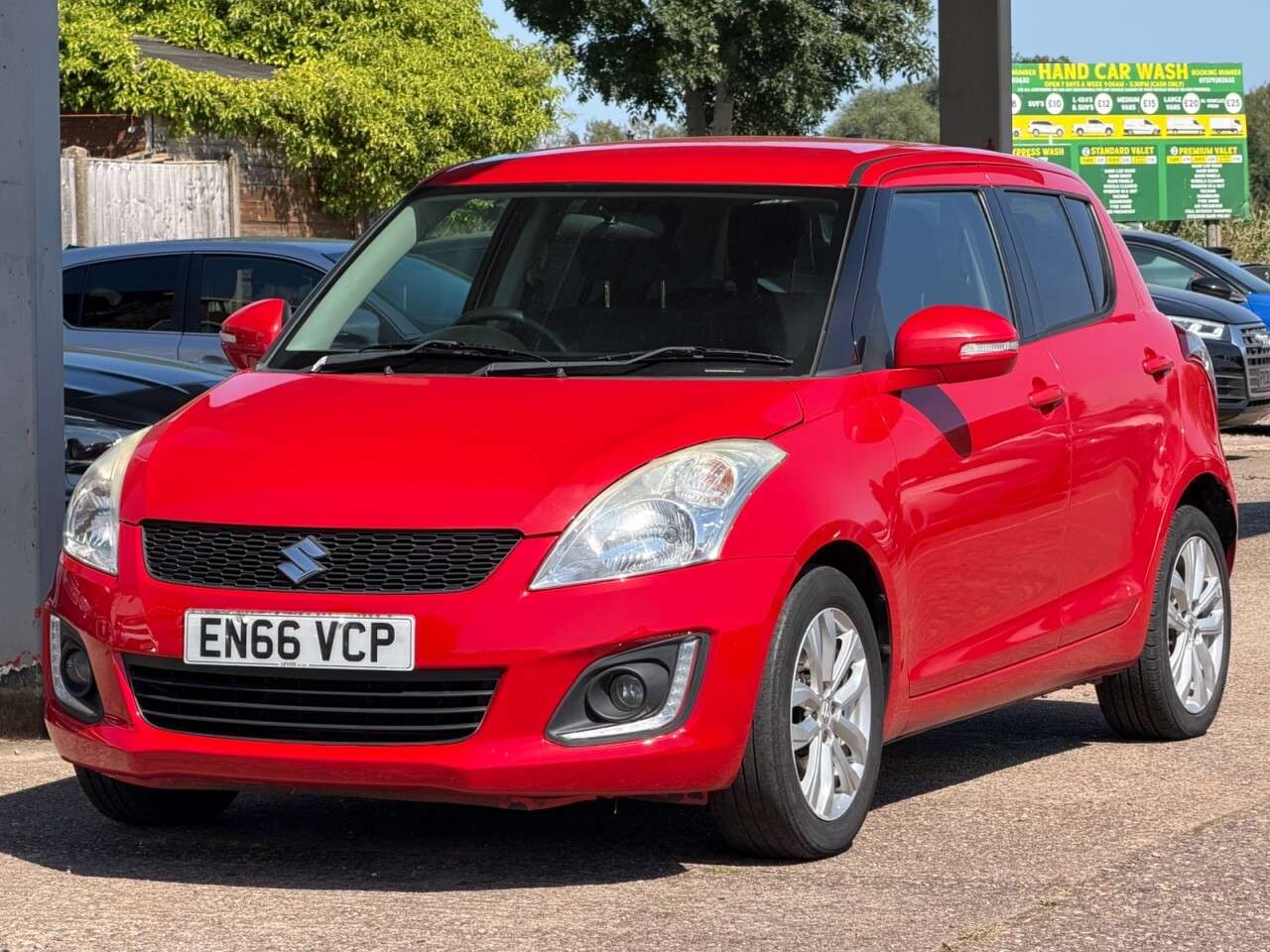 A 2017 SUZUKI SWIFT 1.2 SZ4 Hatchback 5dr Petrol Manual Euro 6 (94 ps) **HPI CLEAR~FRESH MOT+SV A 2017 SUZUKI SWIFT 1.2 SZ4 Hatchback 5dr Petrol Manual Euro 6 (94 ps) **HPI CLEAR~FRESH MOT+SV