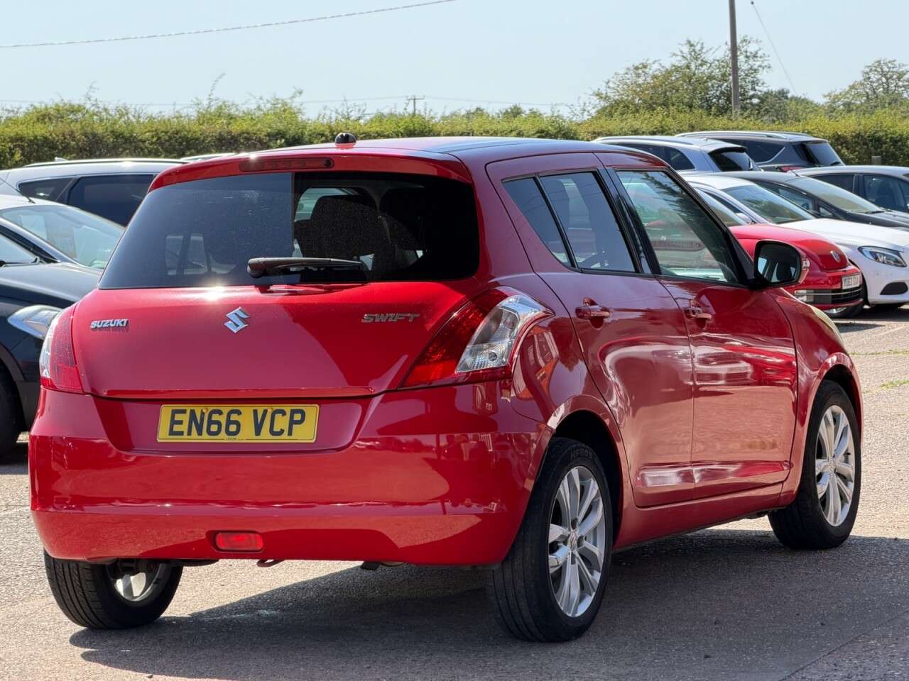 2017 SUZUKI SWIFT 2017 SUZUKI SWIFT
