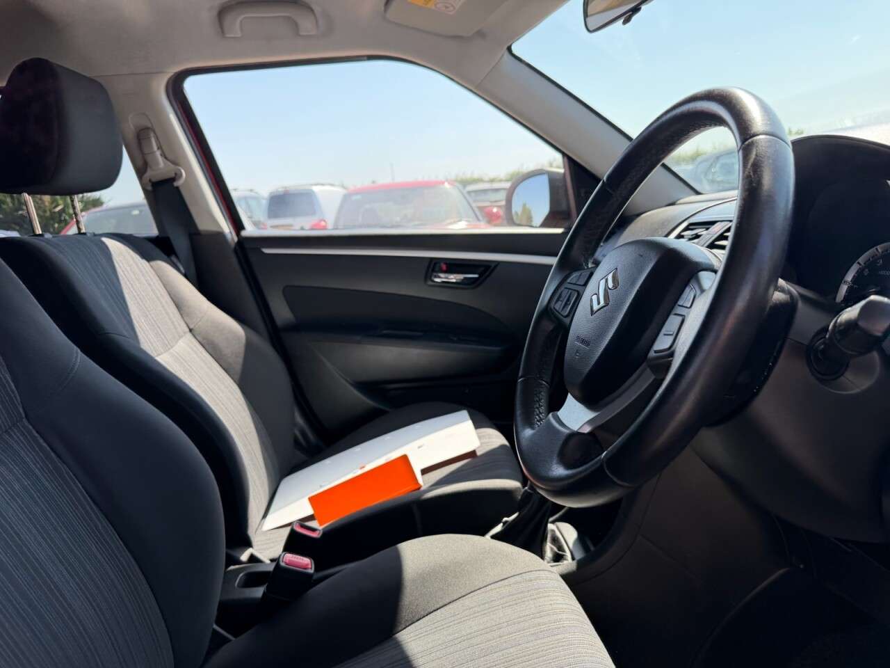 2017 SUZUKI SWIFT 2017 SUZUKI SWIFT