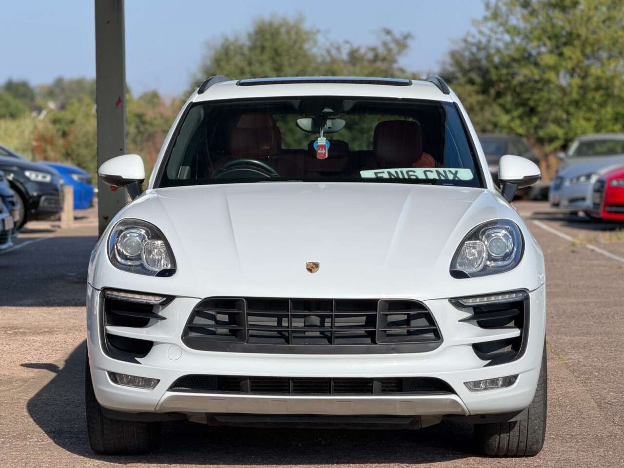 A 2016 PORSCHE MACAN 3.0 TD V6 S SUV 5dr Diesel PDK 4WD Euro 6 (s/s) (258 ps) **SATNAV~PANROOF~L A 2016 PORSCHE MACAN 3.0 TD V6 S SUV 5dr Diesel PDK 4WD Euro 6 (s/s) (258 ps) **SATNAV~PANROOF~L