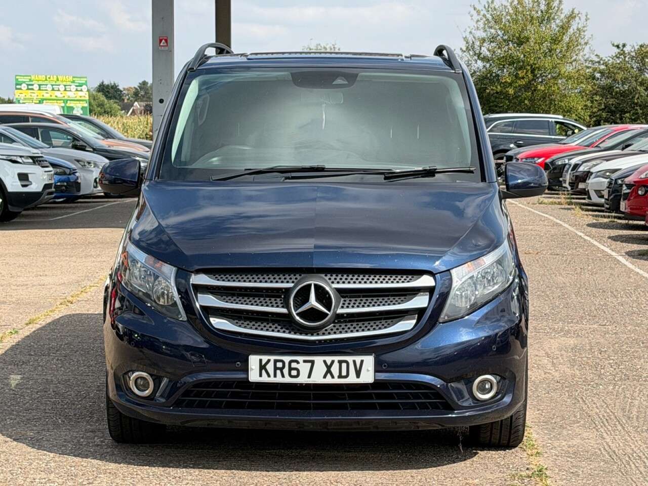 A 2017 MERCEDES-BENZ VITO 2.1 119 CDI BlueTEC Sport Crew Van Double Cab 5dr Diesel G-Tronic+ RWD L2 E A 2017 MERCEDES-BENZ VITO 2.1 119 CDI BlueTEC Sport Crew Van Double Cab 5dr Diesel G-Tronic+ RWD L2 E
