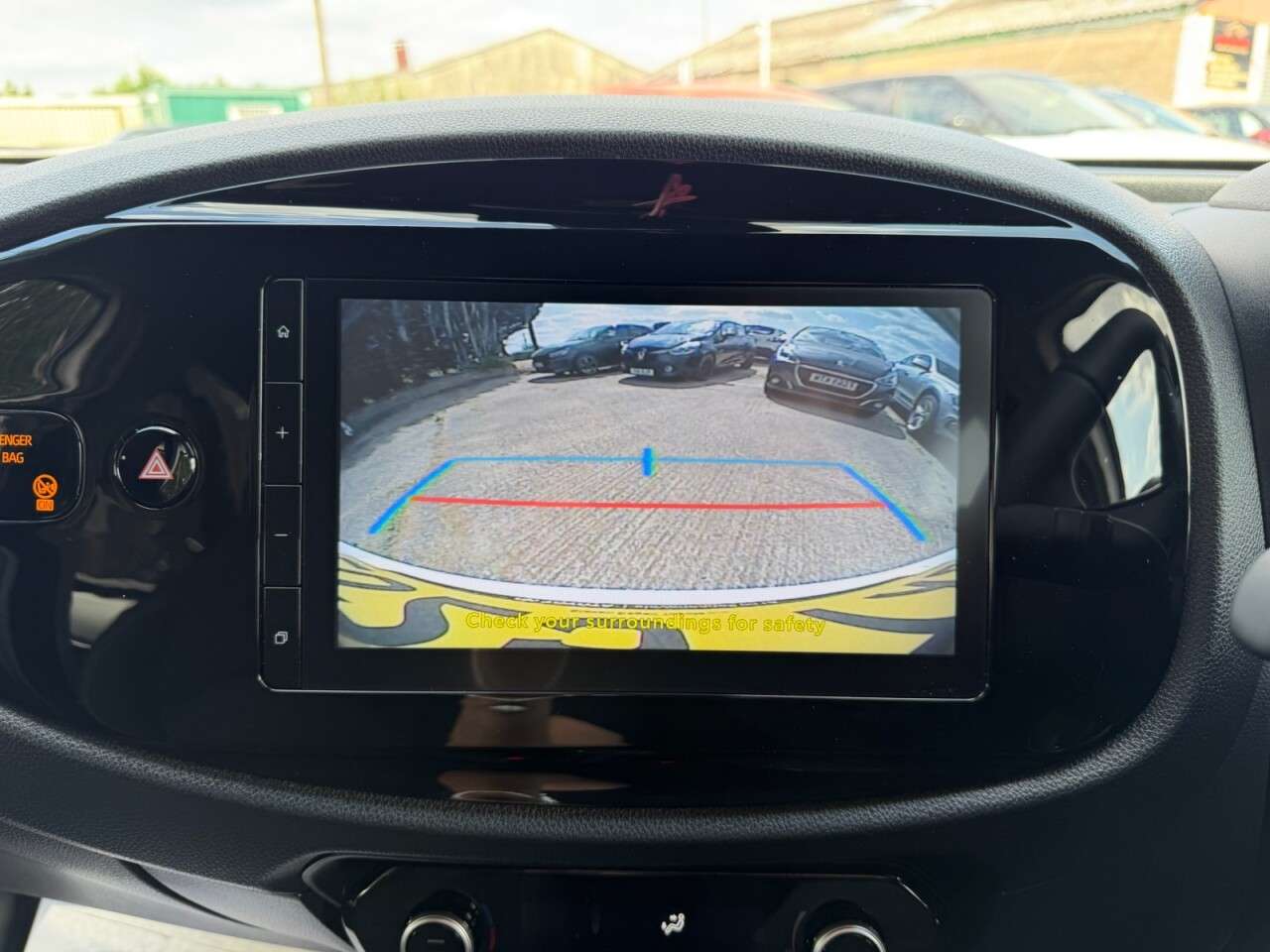 2025 TOYOTA AYGO X 2025 TOYOTA AYGO X