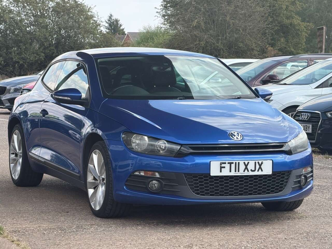 A 2011 VOLKSWAGEN SCIROCCO 2.0 TDI GT Hatchback 3dr Diesel DSG Euro 5 (170 ps) **HPI CLEAR~FRESH MOT+S A 2011 VOLKSWAGEN SCIROCCO 2.0 TDI GT Hatchback 3dr Diesel DSG Euro 5 (170 ps) **HPI CLEAR~FRESH MOT+S