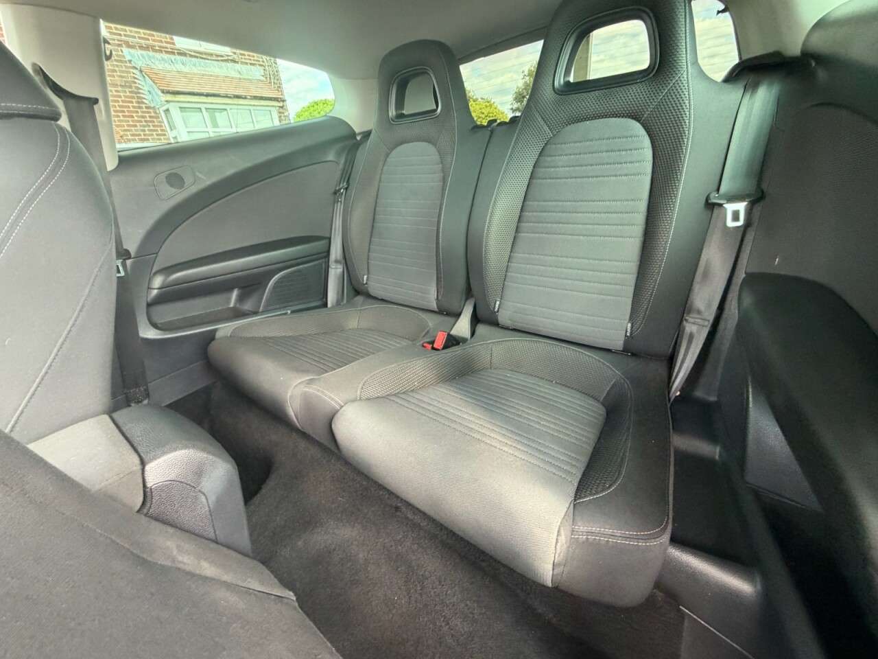 2011 VOLKSWAGEN SCIROCCO 2011 VOLKSWAGEN SCIROCCO