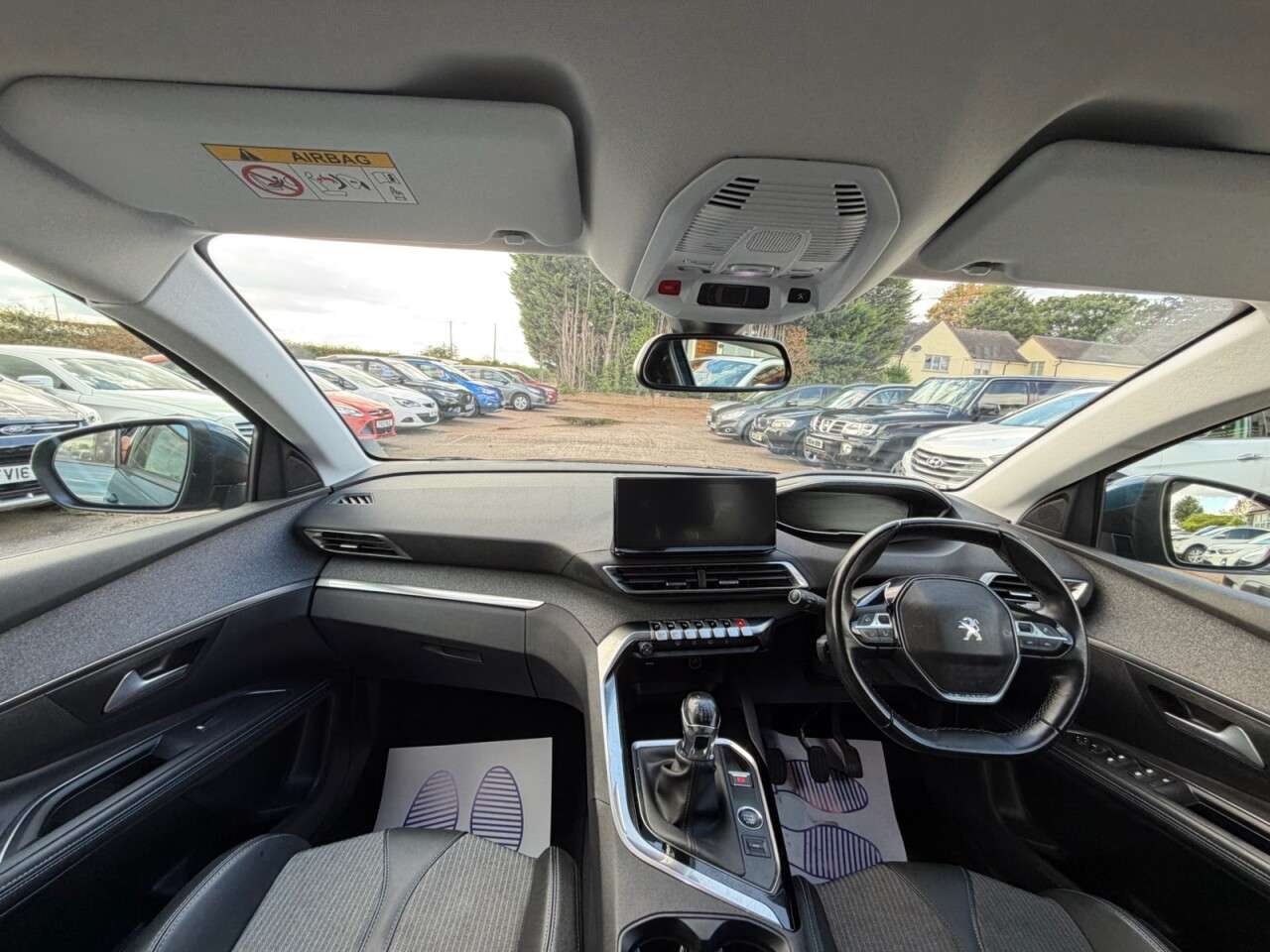 2021 PEUGEOT 5008 2021 PEUGEOT 5008