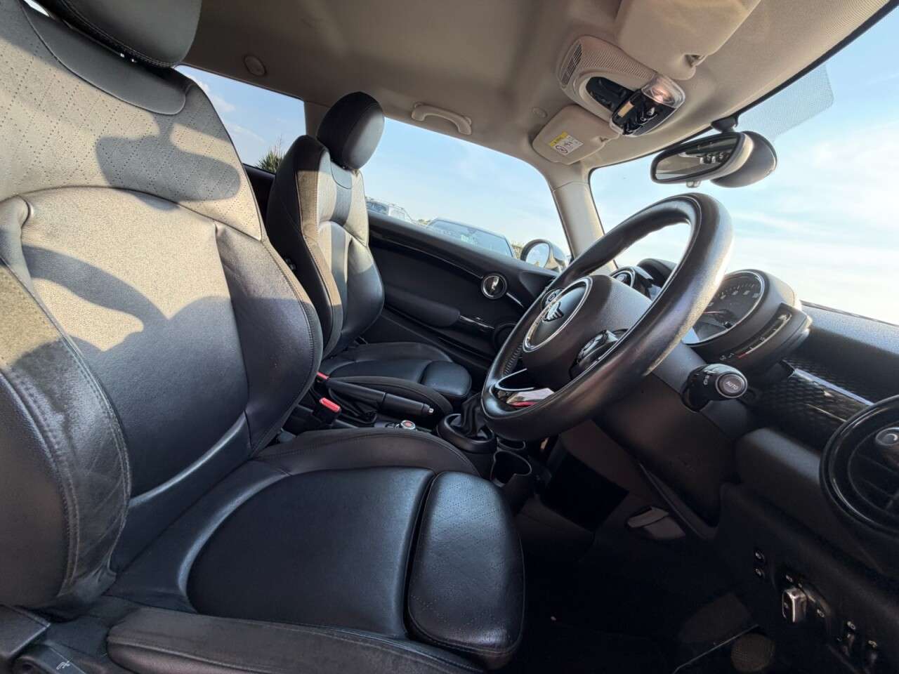 2018 MINI HATCH 2018 MINI HATCH