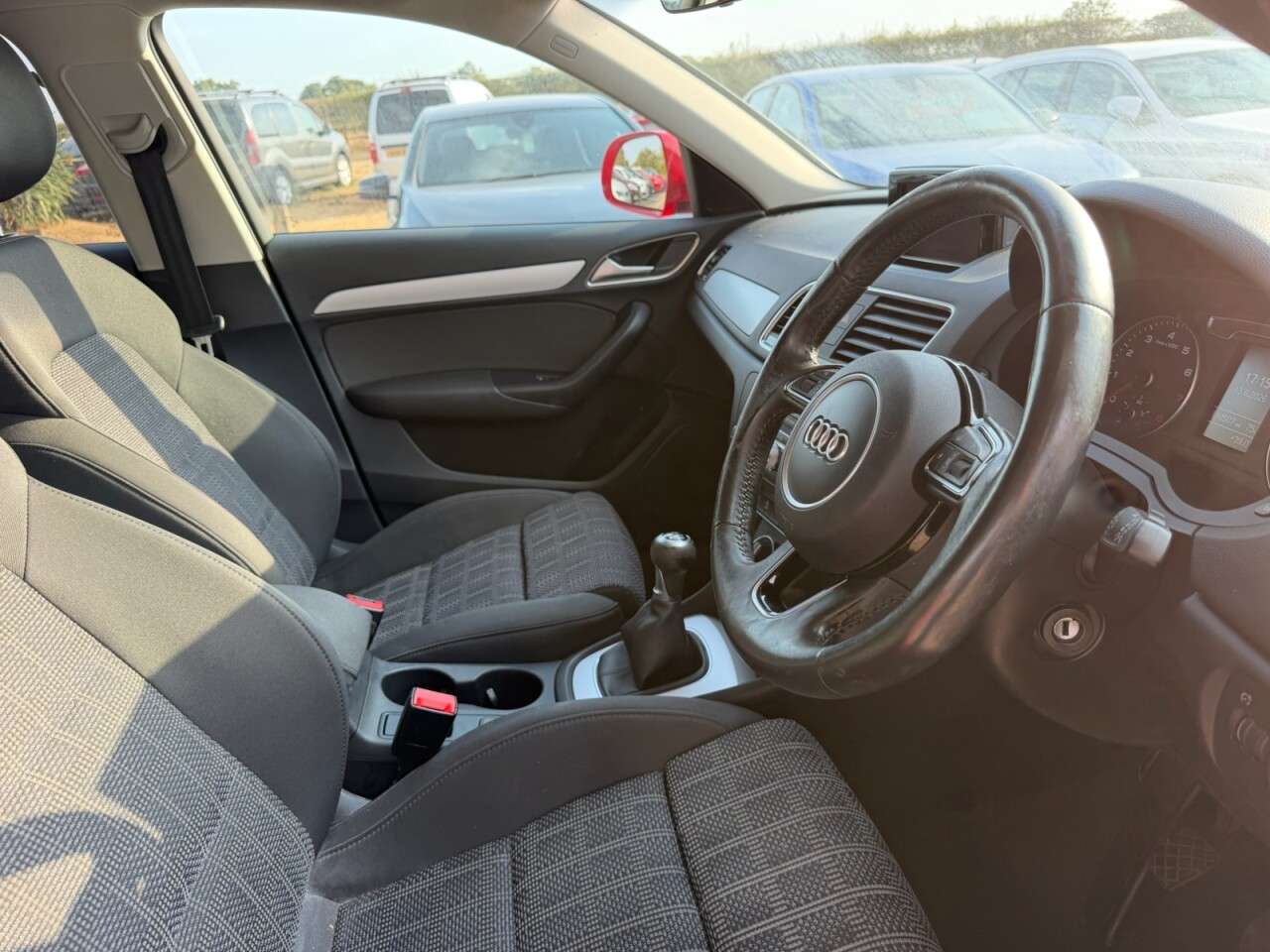 2017 AUDI Q3 2017 AUDI Q3