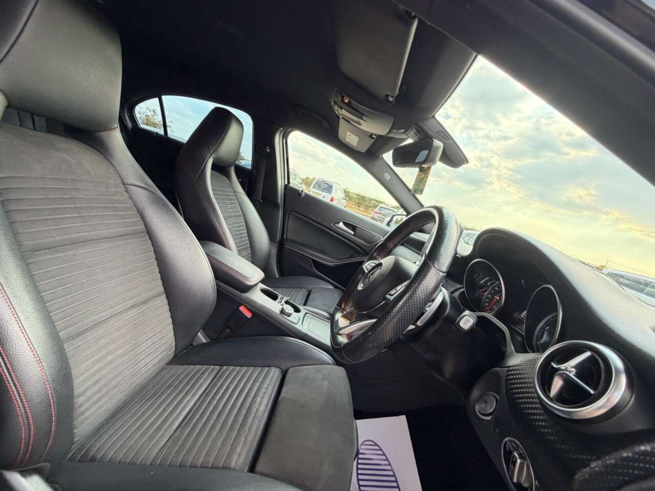 2017 MERCEDES-BENZ A CLASS 2017 MERCEDES-BENZ A CLASS