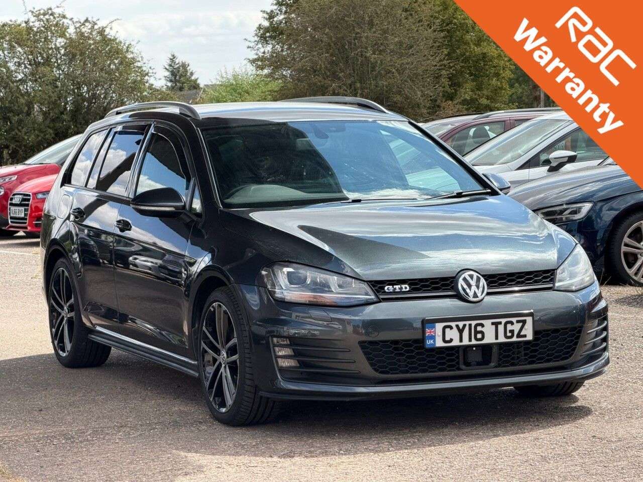 A 2016 VOLKSWAGEN GOLF 2.0 TDI BlueMotion Tech GTD (Nav) Estate 5dr Diesel DSG Euro 6 (s/s) (184 p A 2016 VOLKSWAGEN GOLF 2.0 TDI BlueMotion Tech GTD (Nav) Estate 5dr Diesel DSG Euro 6 (s/s) (184 p