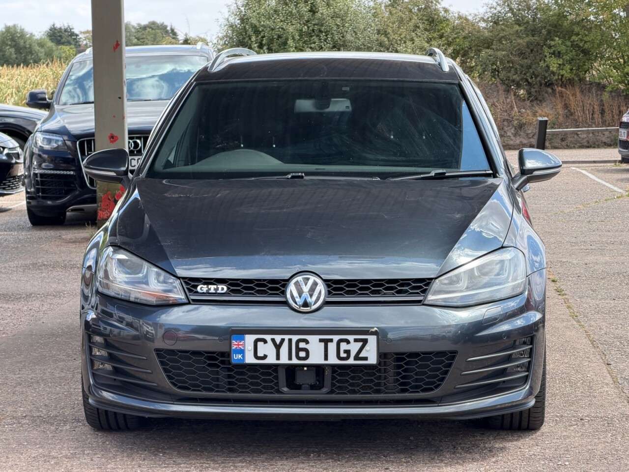 A 2016 VOLKSWAGEN GOLF 2.0 TDI BlueMotion Tech GTD (Nav) Estate 5dr Diesel DSG Euro 6 (s/s) (184 p A 2016 VOLKSWAGEN GOLF 2.0 TDI BlueMotion Tech GTD (Nav) Estate 5dr Diesel DSG Euro 6 (s/s) (184 p