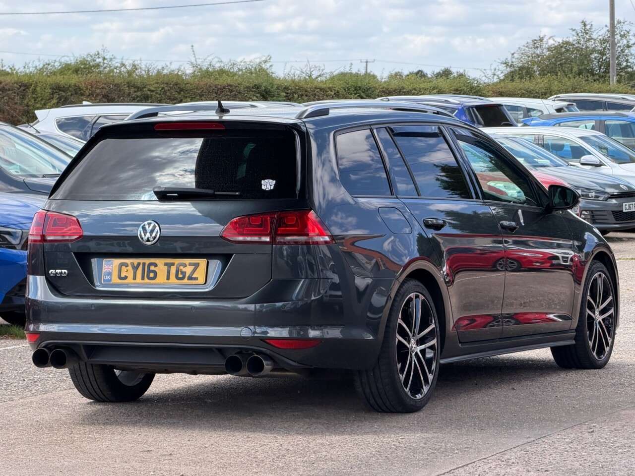 2016 VOLKSWAGEN GOLF 2016 VOLKSWAGEN GOLF