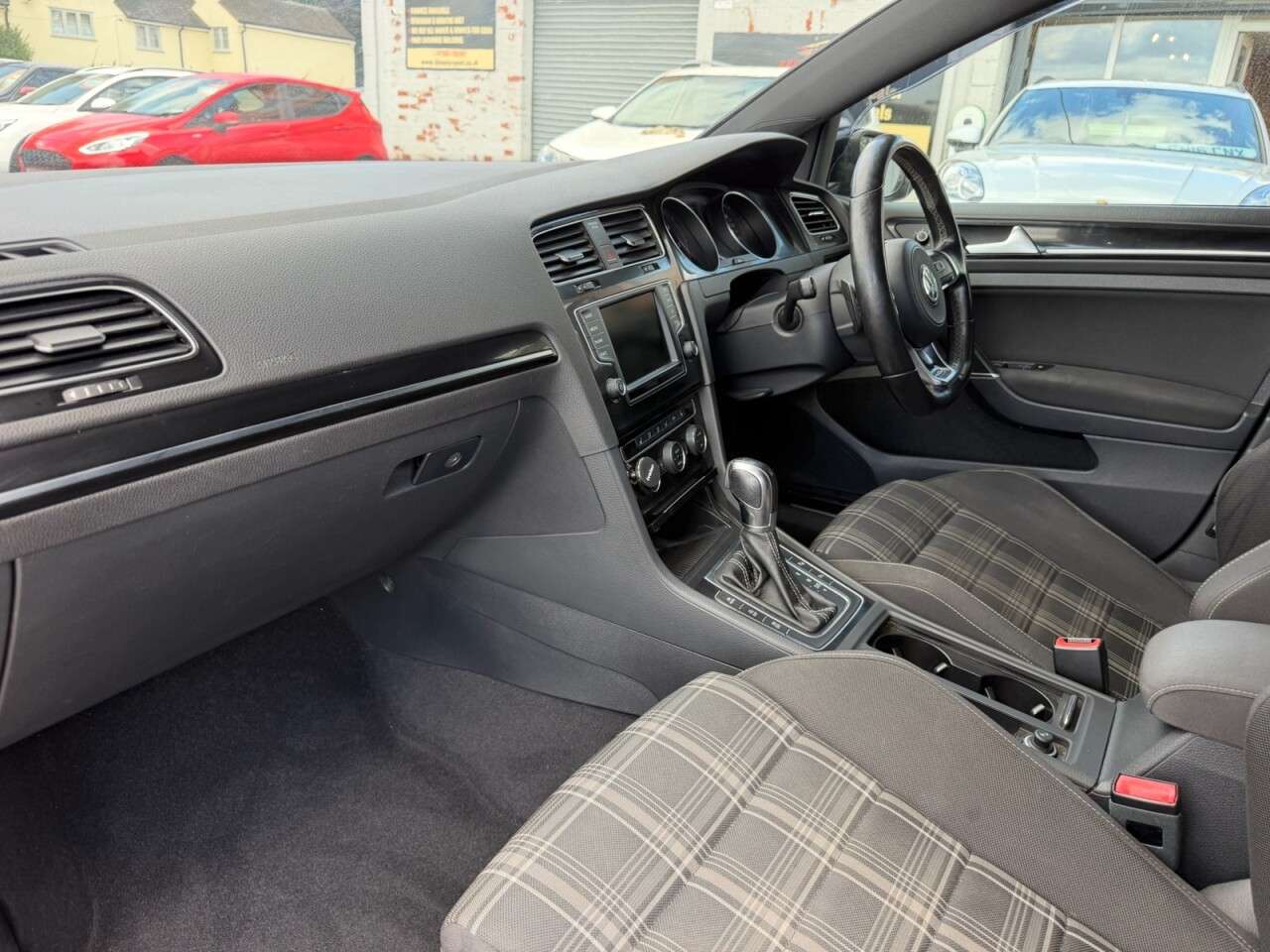 2016 VOLKSWAGEN GOLF 2016 VOLKSWAGEN GOLF