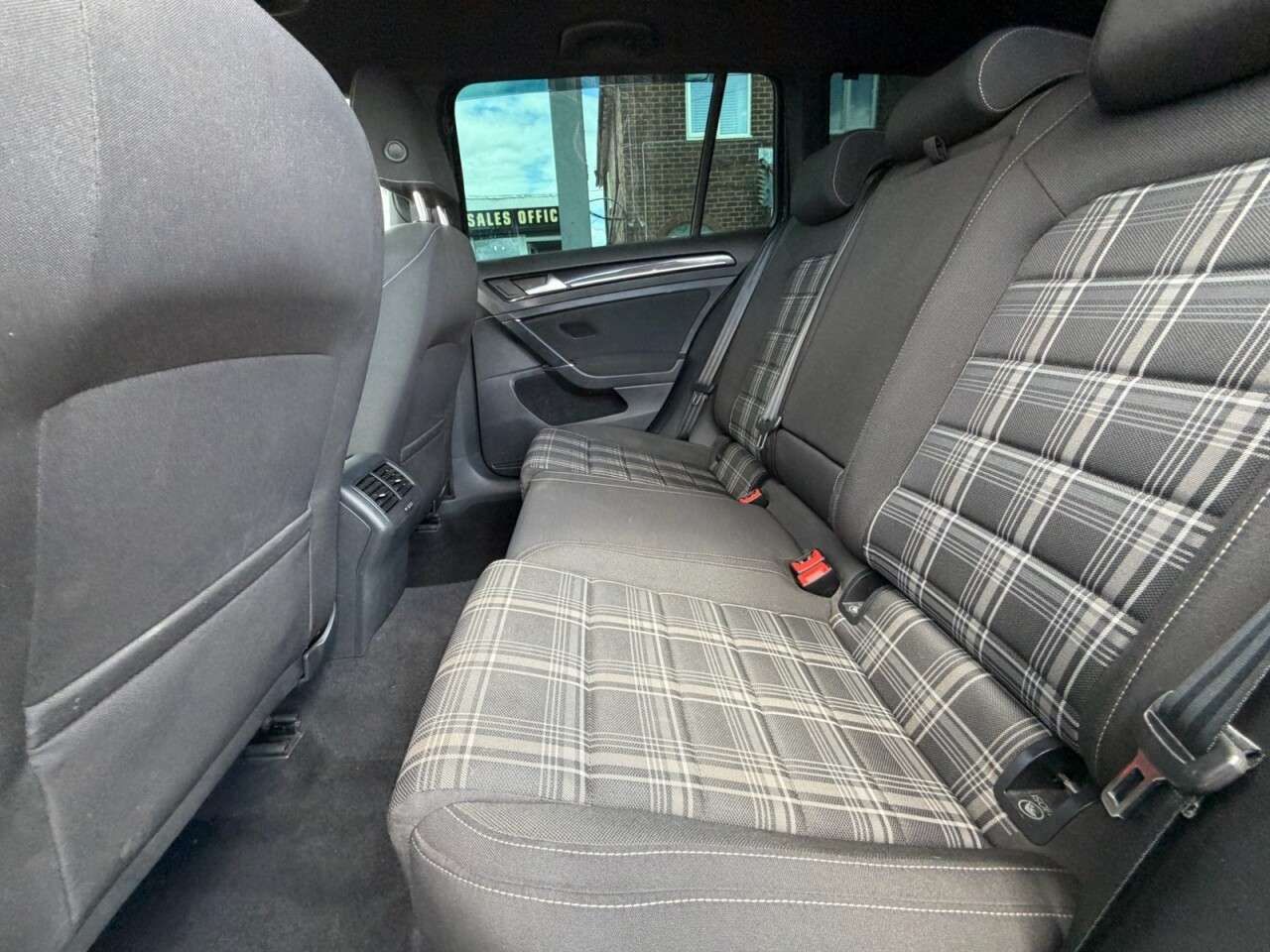 2016 VOLKSWAGEN GOLF 2016 VOLKSWAGEN GOLF