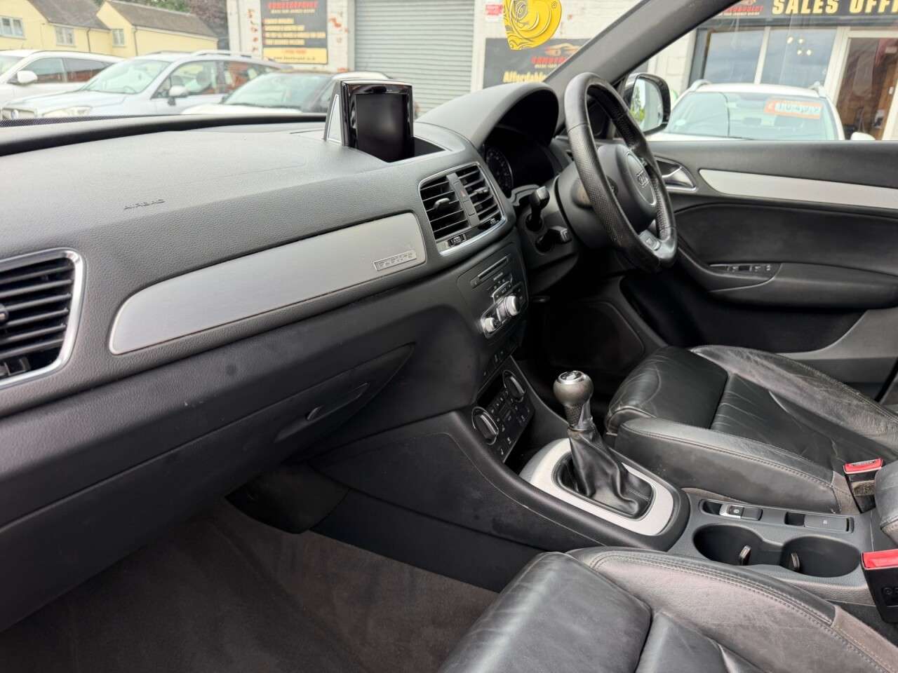 2015 AUDI Q3 2015 AUDI Q3