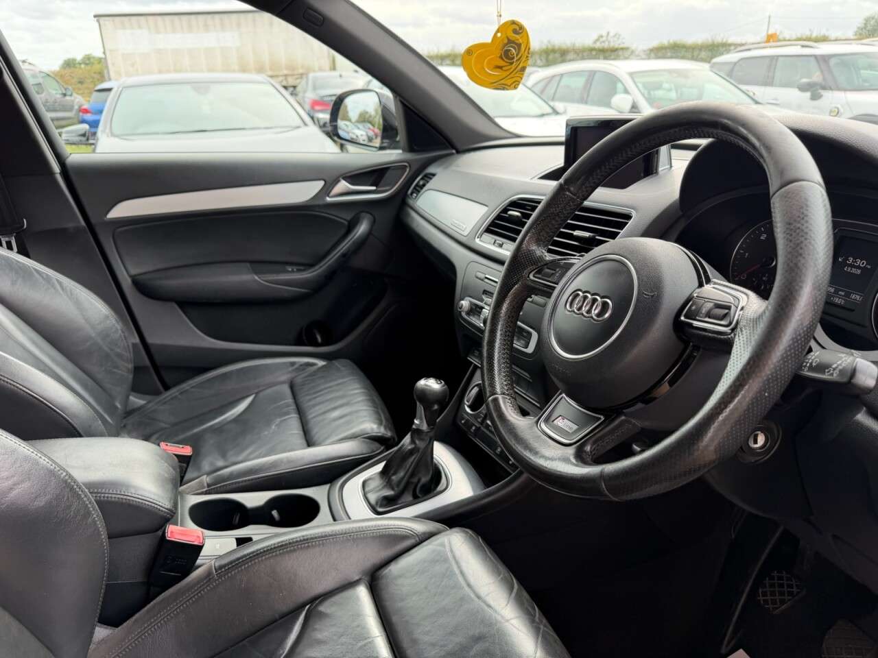 2015 AUDI Q3 2015 AUDI Q3