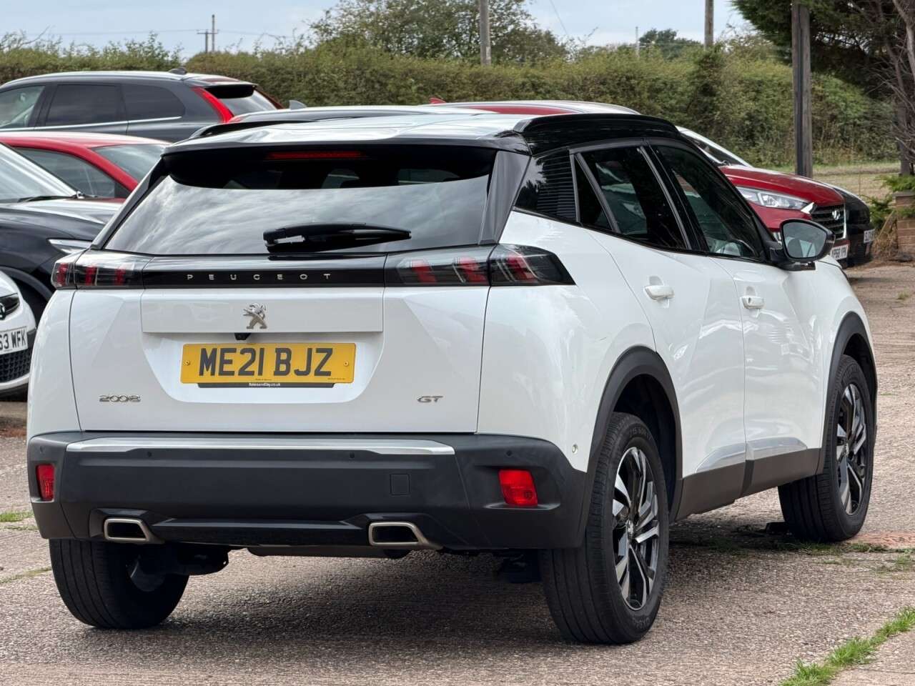 2021 PEUGEOT 2008 2021 PEUGEOT 2008
