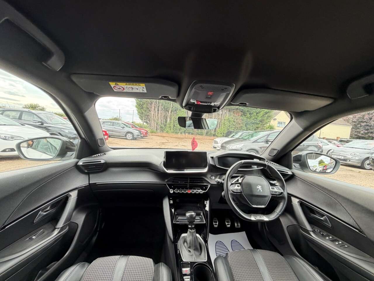 2021 PEUGEOT 2008 2021 PEUGEOT 2008