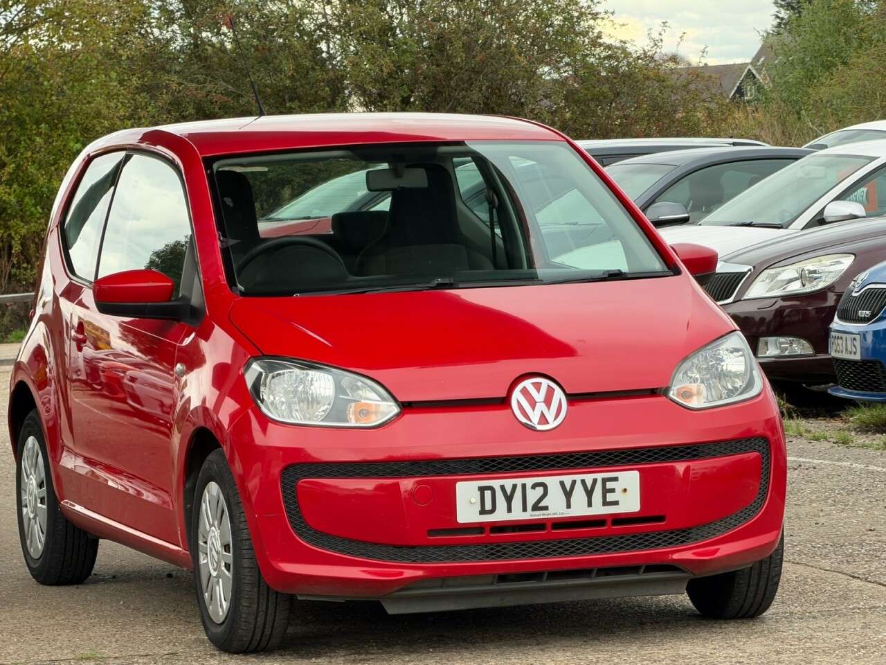 A 2012 VOLKSWAGEN UP! 1.0 Move up! Hatchback 3dr Petrol Manual Euro 5 (60 ps) **1 OWNER~FRESH MOT A 2012 VOLKSWAGEN UP! 1.0 Move up! Hatchback 3dr Petrol Manual Euro 5 (60 ps) **1 OWNER~FRESH MOT
