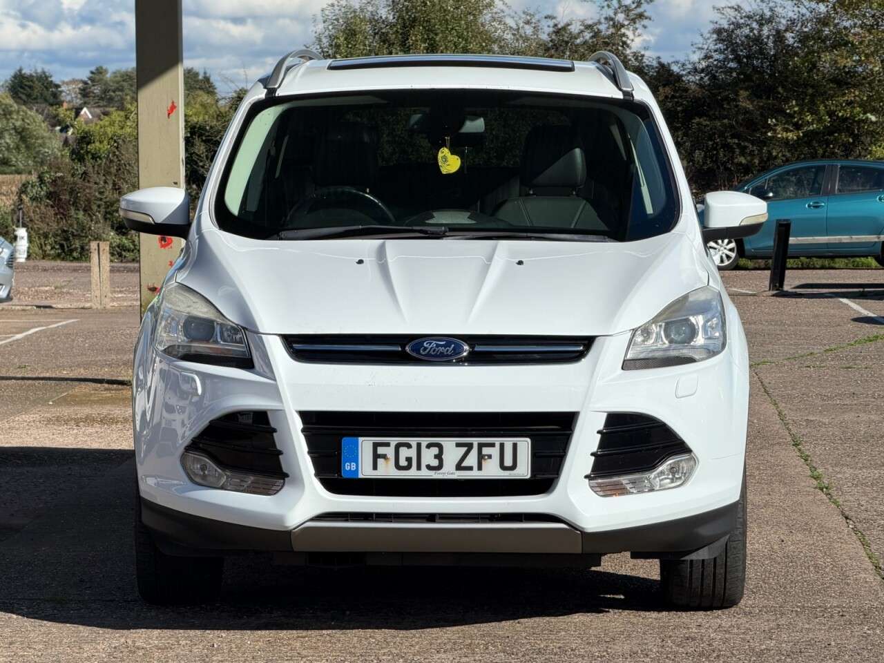 A 2013 FORD KUGA 2.0 TDCi Titanium X SUV 5dr Diesel Manual AWD Euro 5 (163 ps) **PANROOF~CAM A 2013 FORD KUGA 2.0 TDCi Titanium X SUV 5dr Diesel Manual AWD Euro 5 (163 ps) **PANROOF~CAM