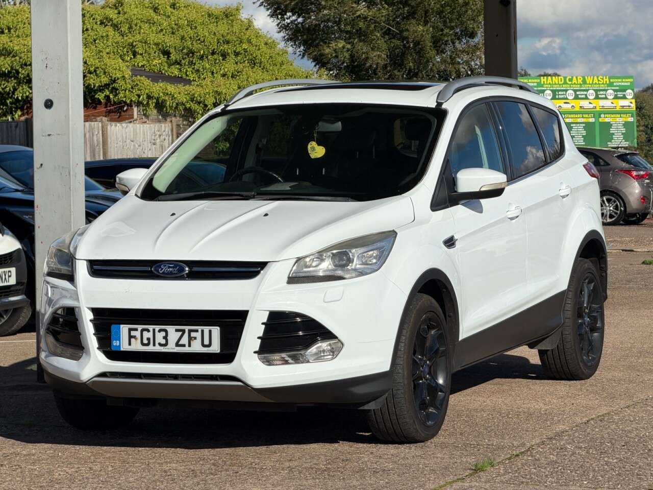 A 2013 FORD KUGA 2.0 TDCi Titanium X SUV 5dr Diesel Manual AWD Euro 5 (163 ps) **PANROOF~CAM A 2013 FORD KUGA 2.0 TDCi Titanium X SUV 5dr Diesel Manual AWD Euro 5 (163 ps) **PANROOF~CAM