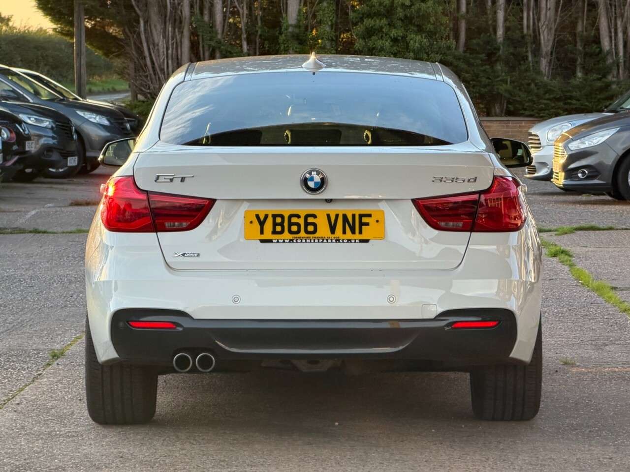 2017 BMW 3 SERIES GRAN TURISMO 2017 BMW 3 SERIES GRAN TURISMO