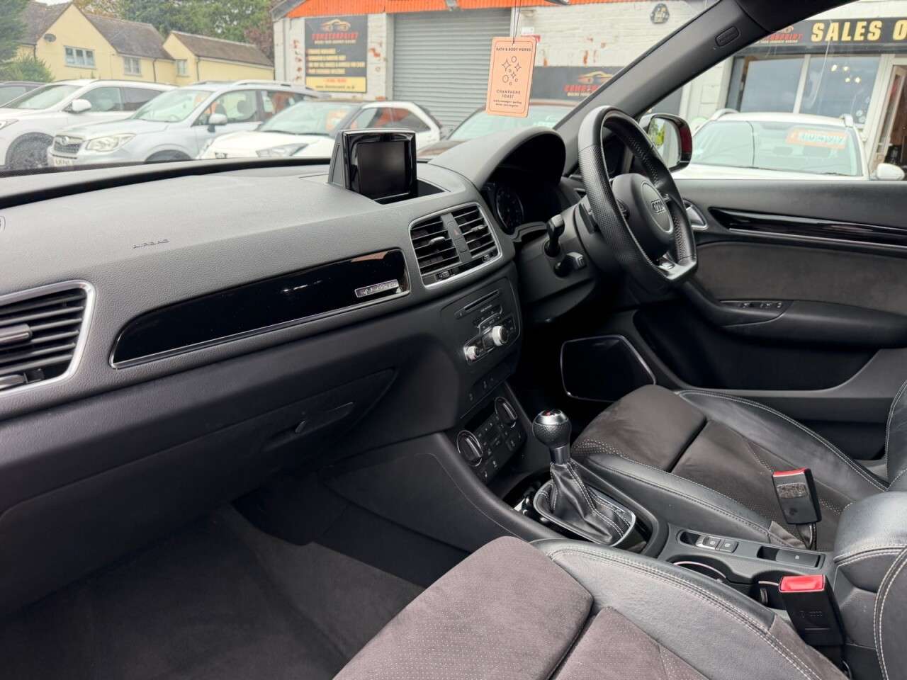 2018 AUDI Q3 2018 AUDI Q3