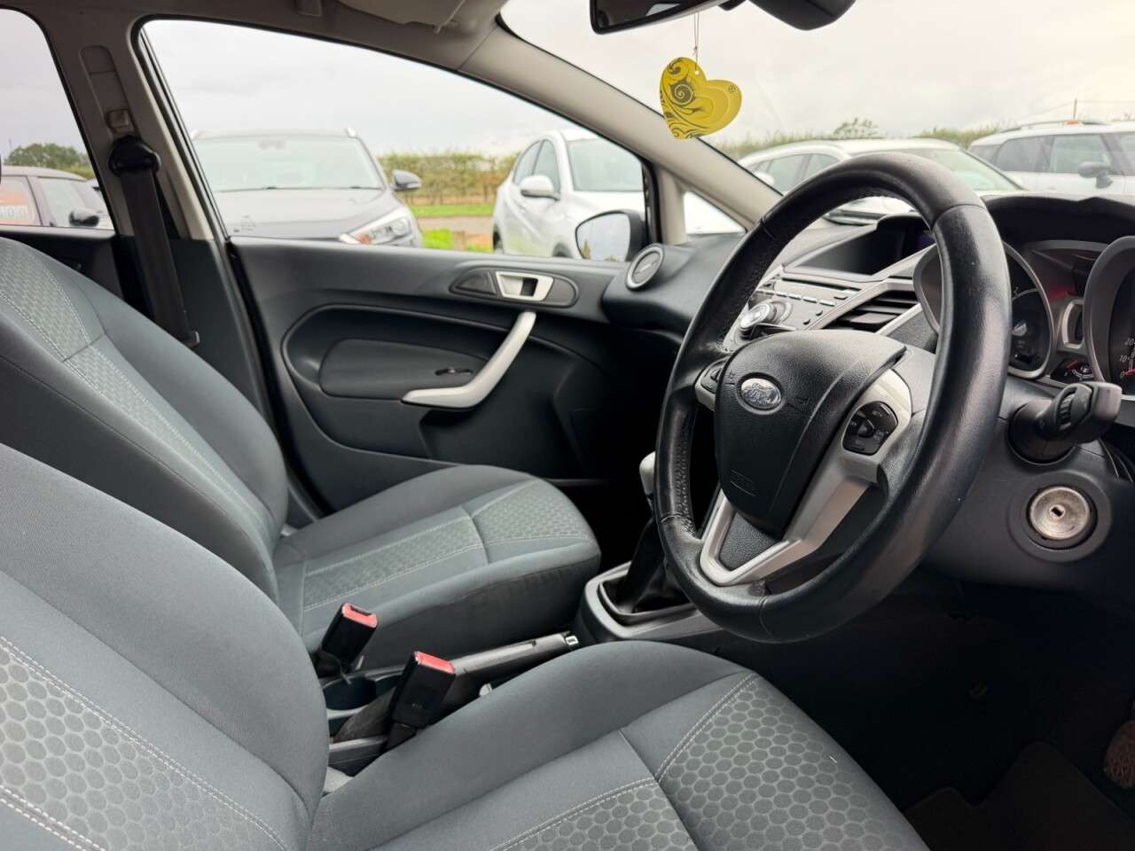 2012 FORD FIESTA 2012 FORD FIESTA