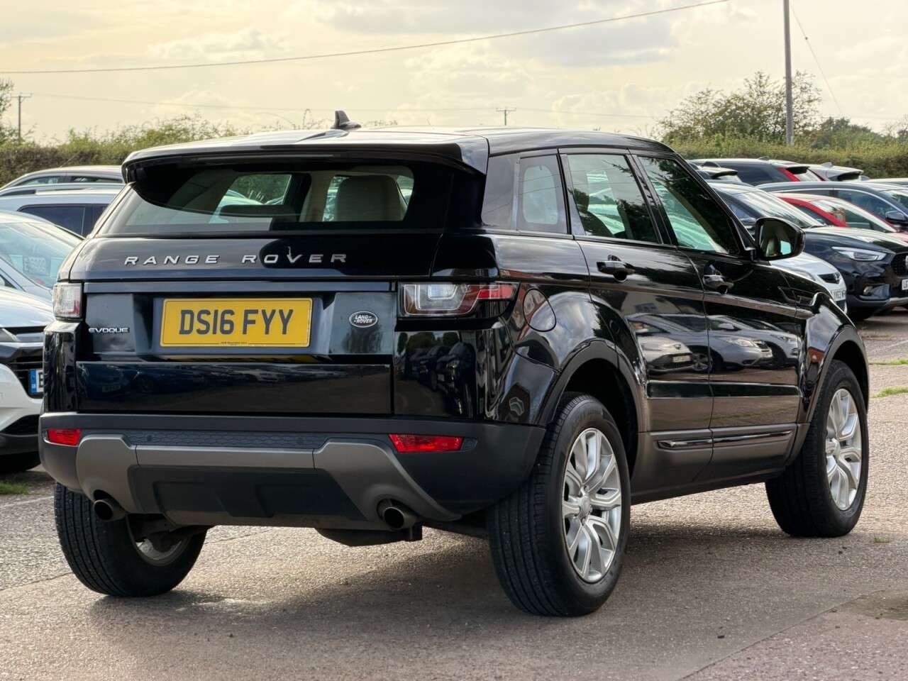 2016 LAND ROVER RANGE ROVER EVOQUE 2016 LAND ROVER RANGE ROVER EVOQUE