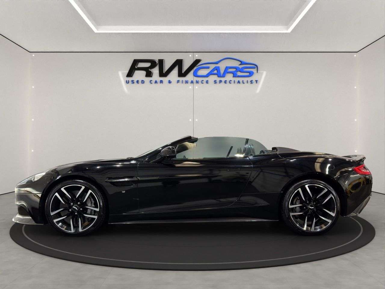 2017 ASTON MARTIN VANQUISH 2017 ASTON MARTIN VANQUISH