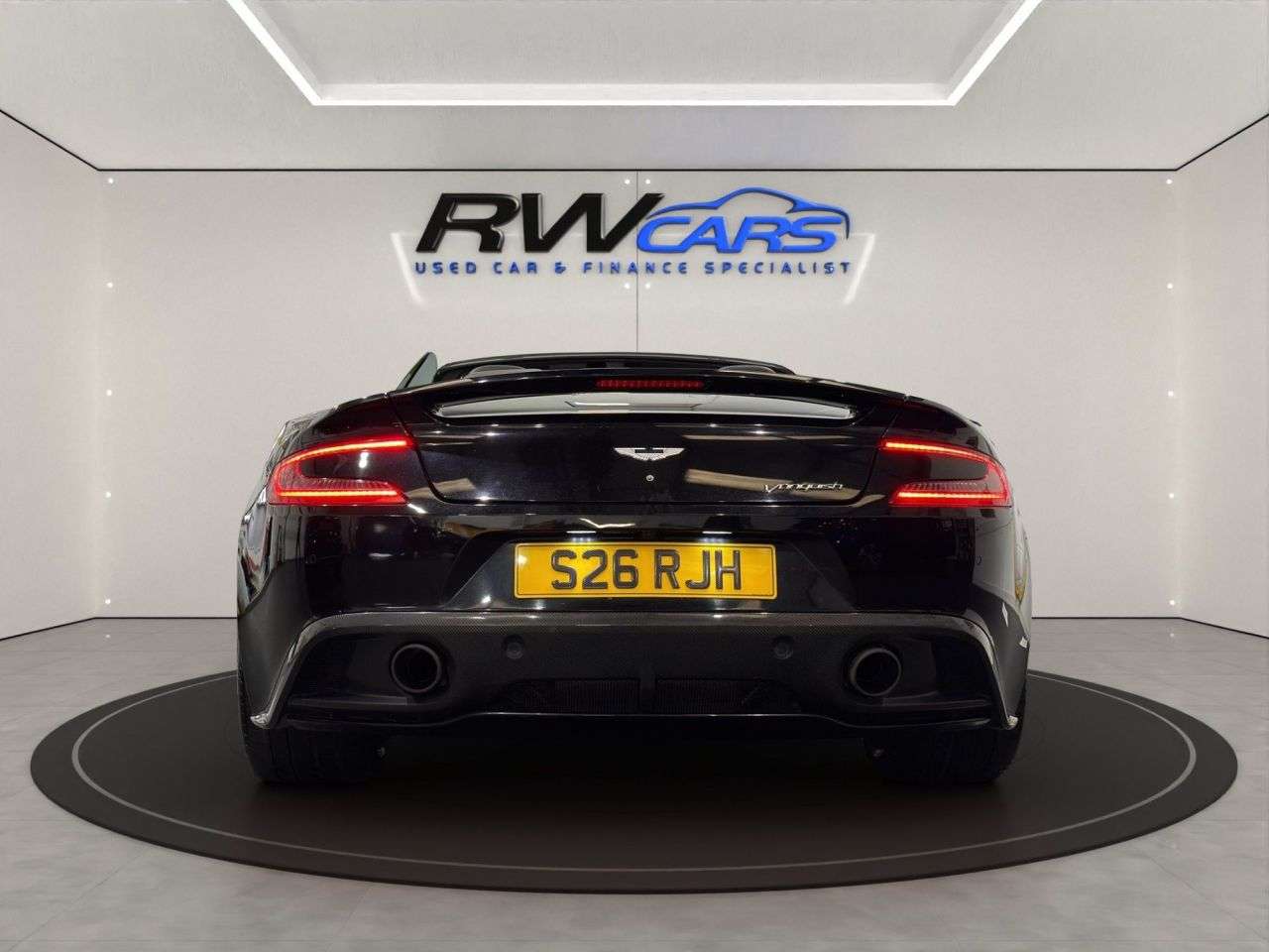 2017 ASTON MARTIN VANQUISH 2017 ASTON MARTIN VANQUISH