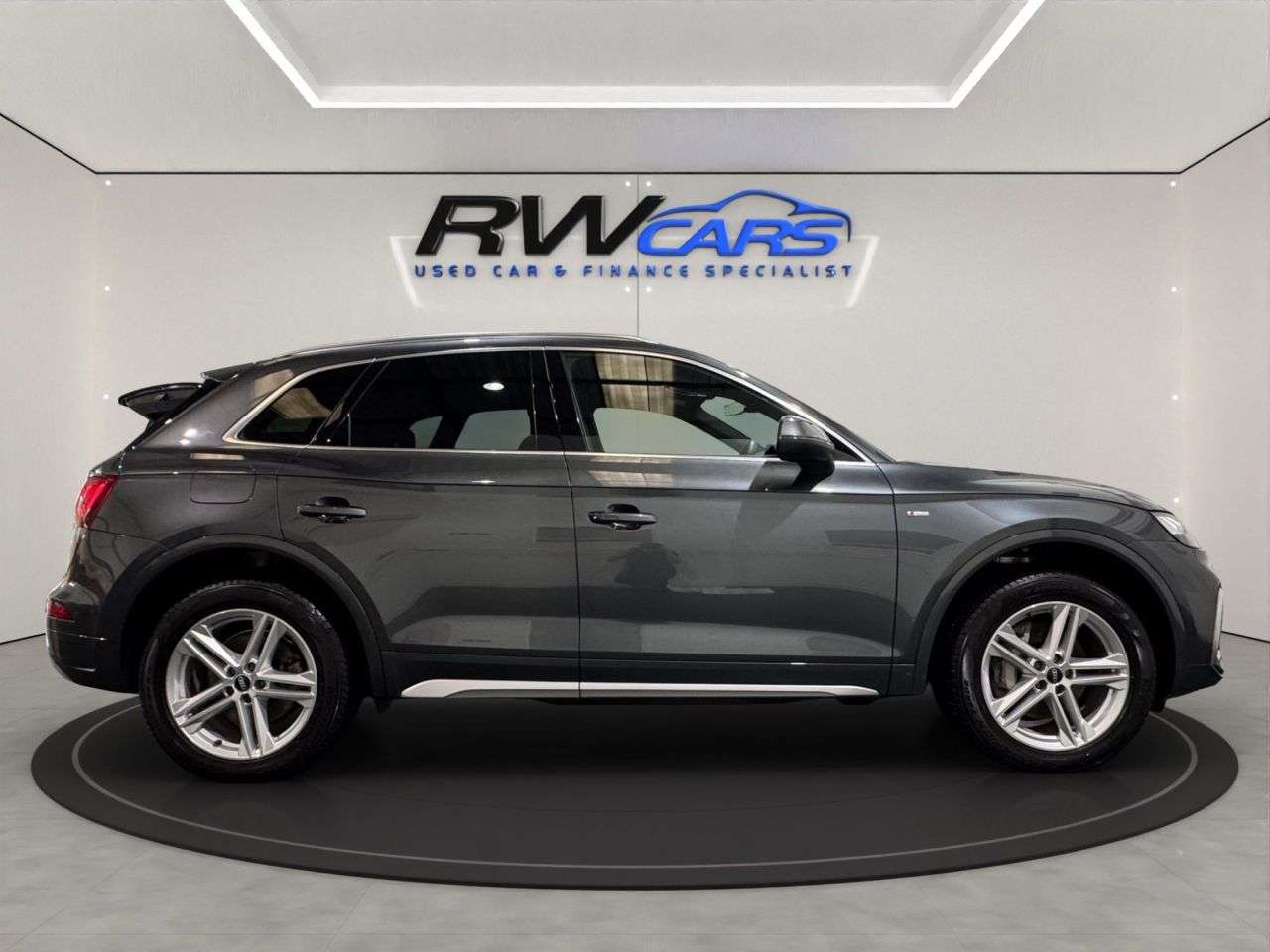 2021 AUDI Q5 2021 AUDI Q5