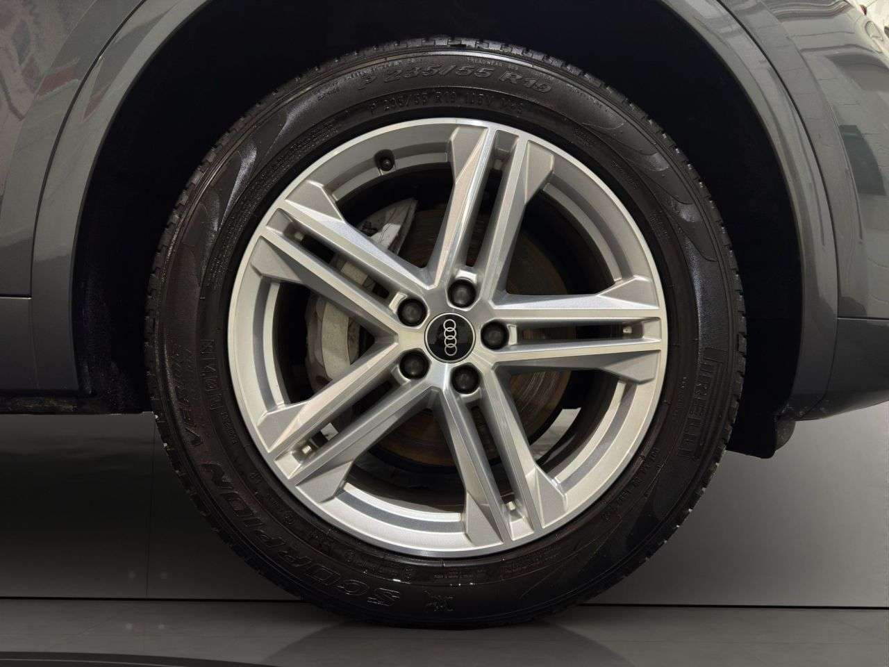 2021 AUDI Q5 2021 AUDI Q5