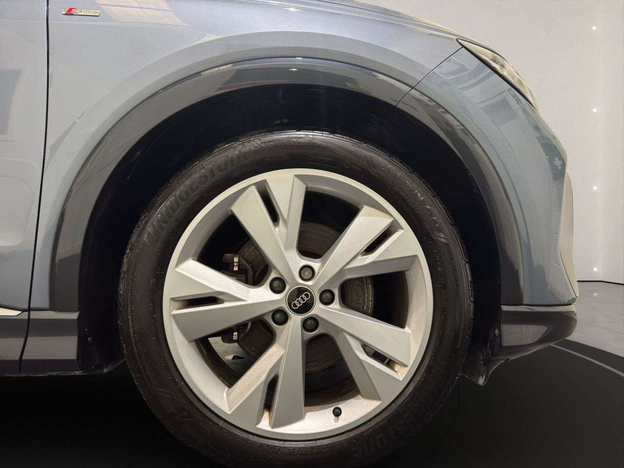 2021 AUDI Q4 E-TRON 2021 AUDI Q4 E-TRON