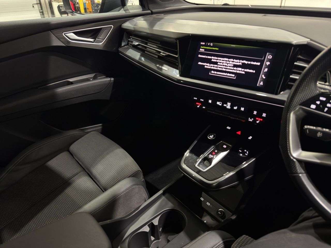 2021 AUDI Q4 E-TRON 2021 AUDI Q4 E-TRON