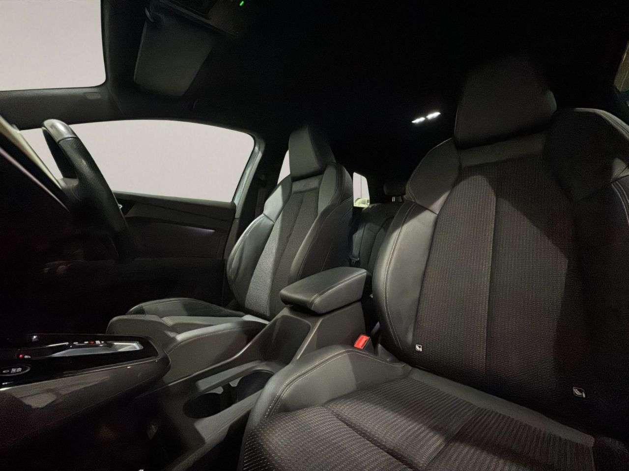 2021 AUDI Q4 E-TRON 2021 AUDI Q4 E-TRON