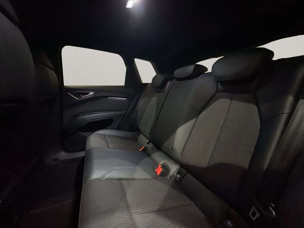 2021 AUDI Q4 E-TRON 2021 AUDI Q4 E-TRON