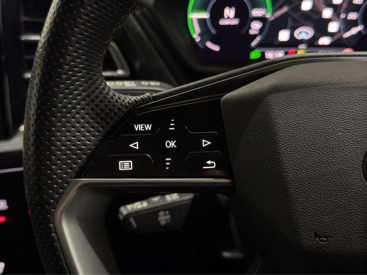 2021 AUDI Q4 E-TRON 2021 AUDI Q4 E-TRON